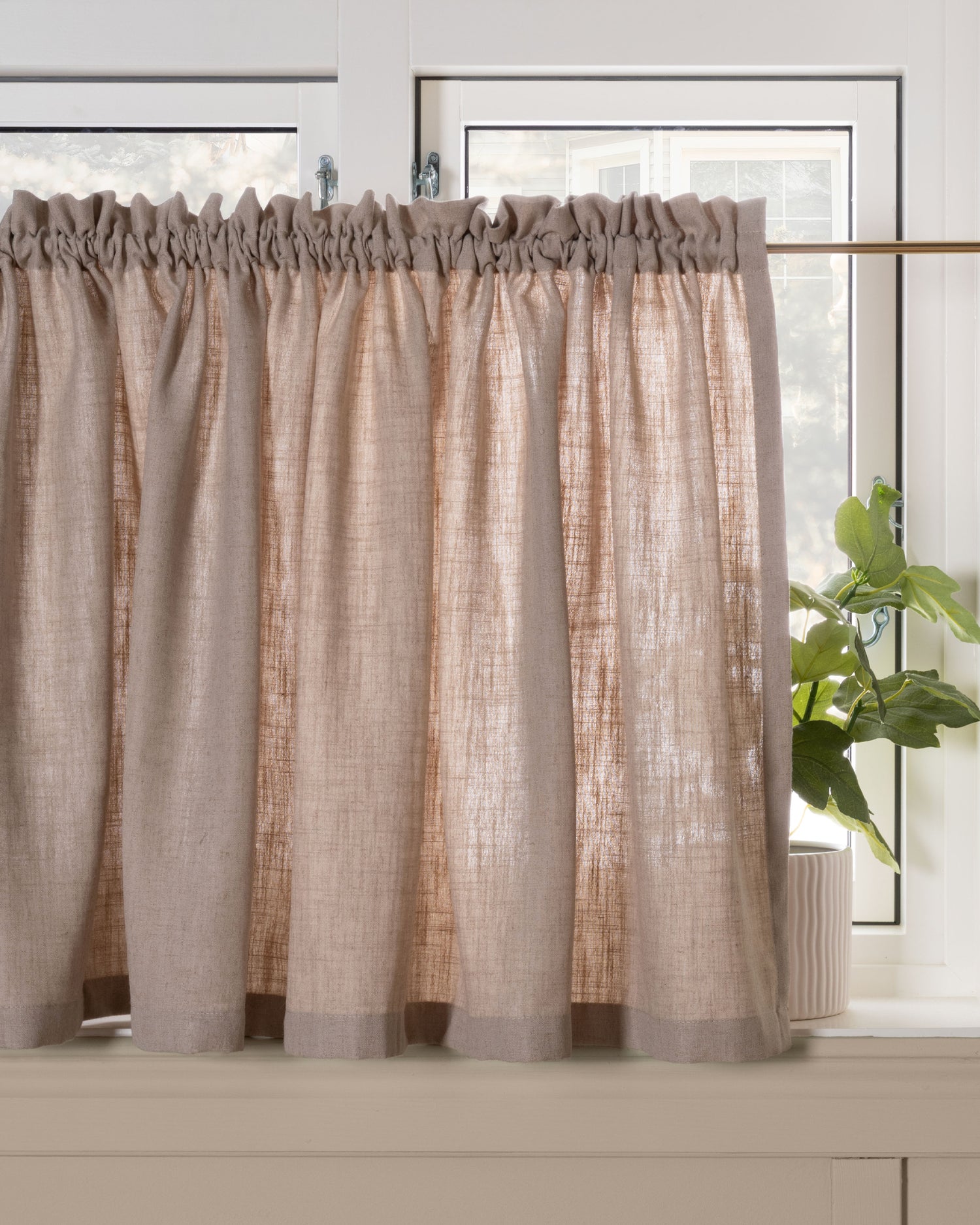 Beige cafégardin