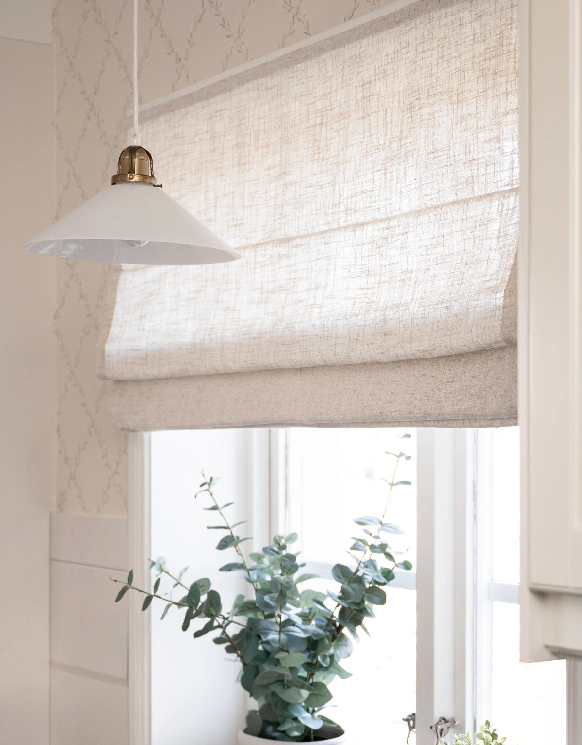 hissgardin-mylla-beige-kök